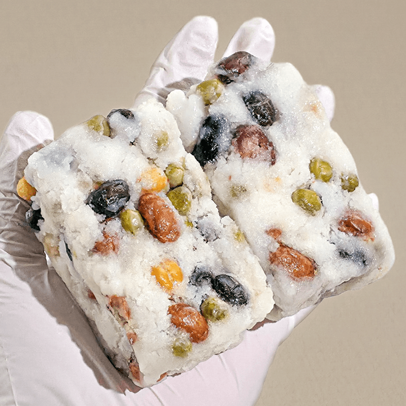 Myeongga Samdae Tteokjip Kongseolgi 100g x 20