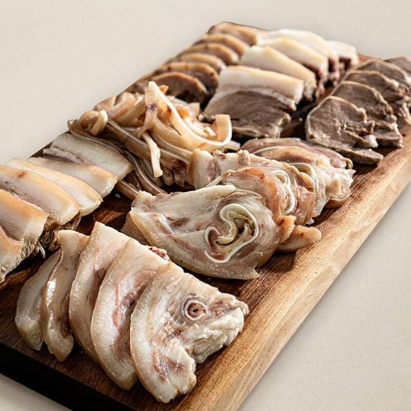 Domestic Grade 1 Boneless Whole Pig Head 2.8kg+