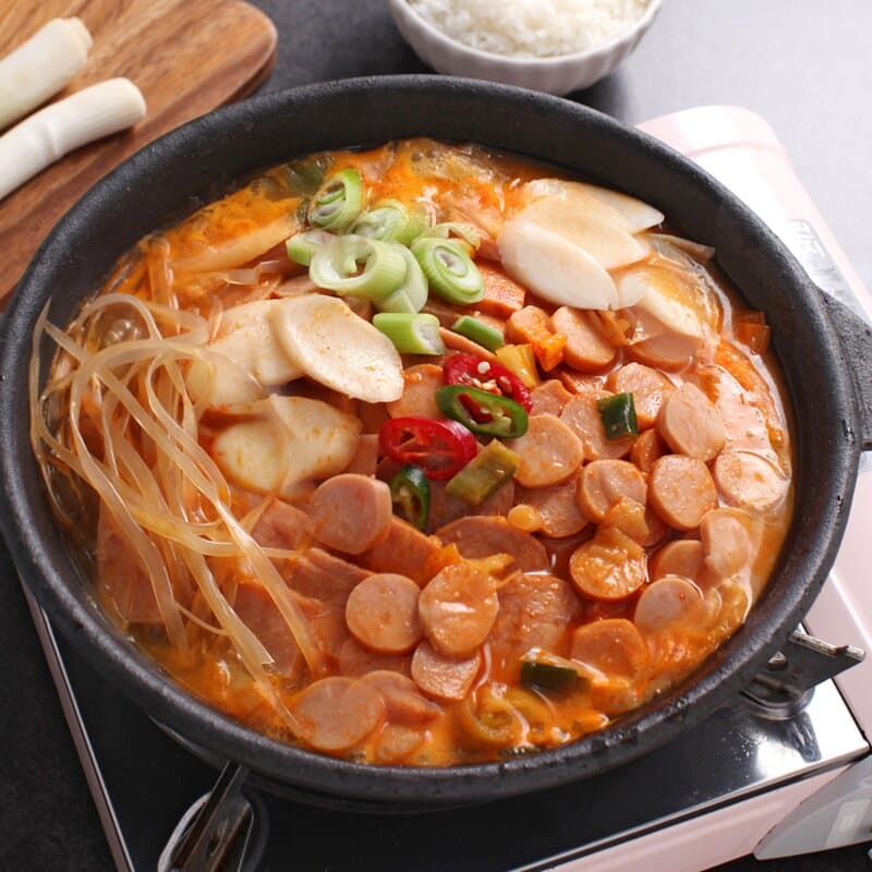 Sariwon Songtan Budae-jjigae 400g x 4