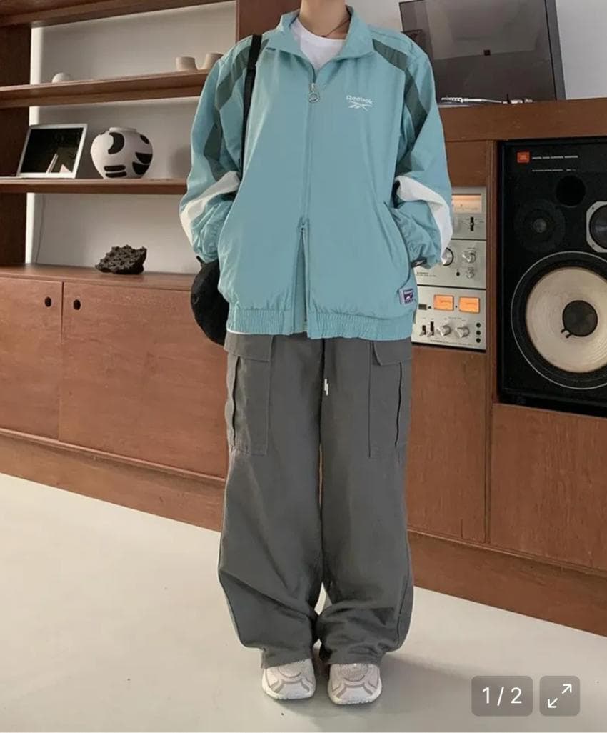 리복 민트 윈드브레이커