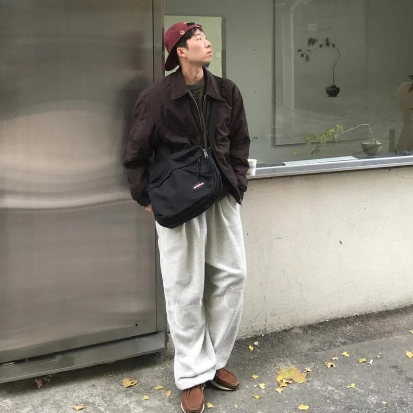 Eastpak POWR 크로스백
