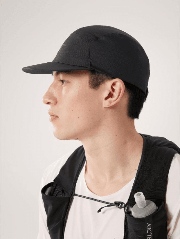 아크테릭스 노반 레귤러 브림햇