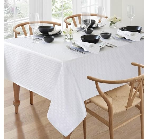 Lenox Olivia Tablecloth, White, 52 x 70 inches