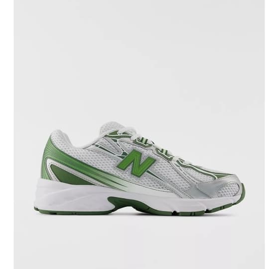 New Balance 740