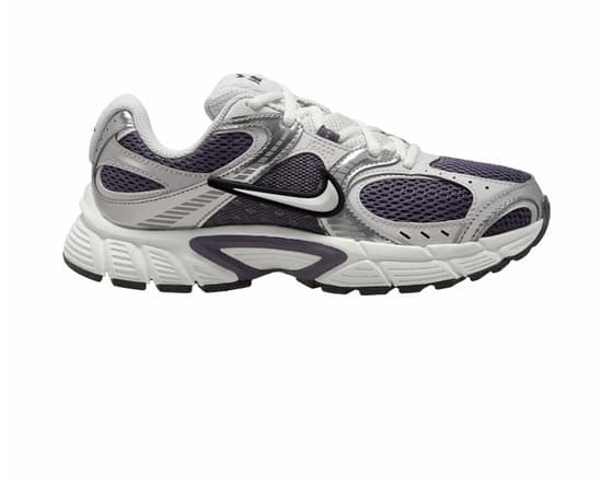 Nike V5 RNR 러닝화