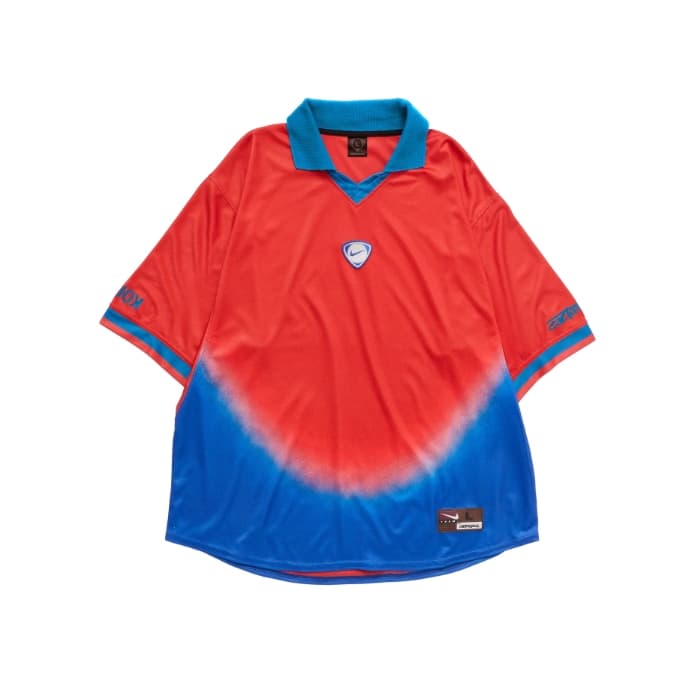 트래비스 스캇 x Nike Total 90