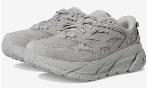 HOKA 스니커즈 최대 40% 할인