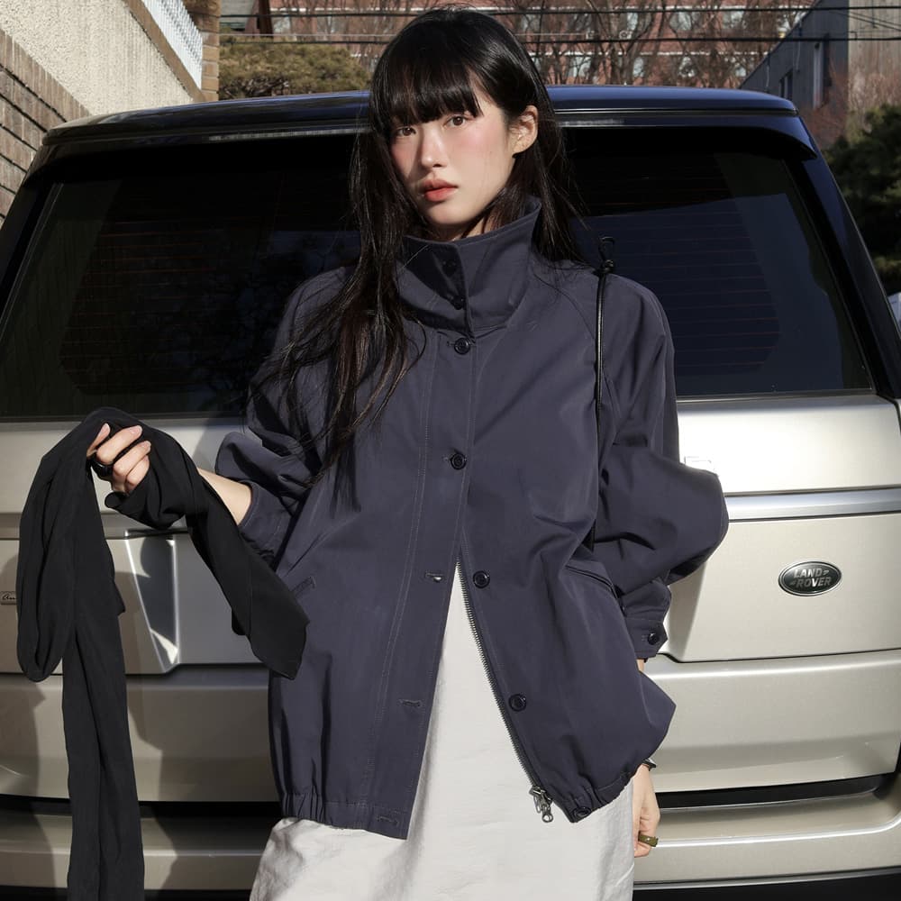 하이 넥 버튼 블루종 Navy