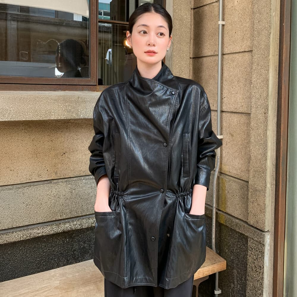 Noirve 하이넥 자켓