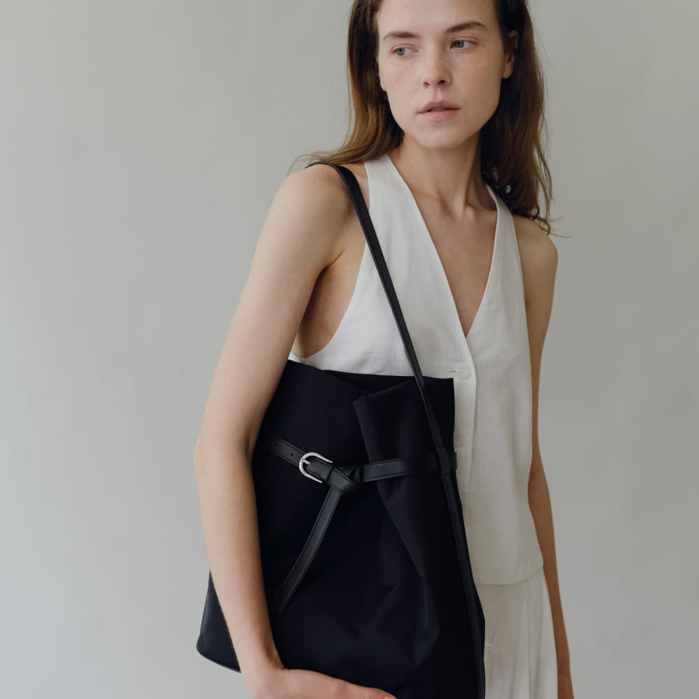 Mandu belted shoulder bag