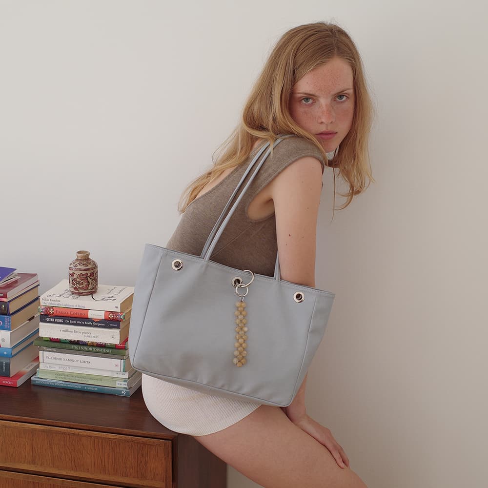 Soft loop bag