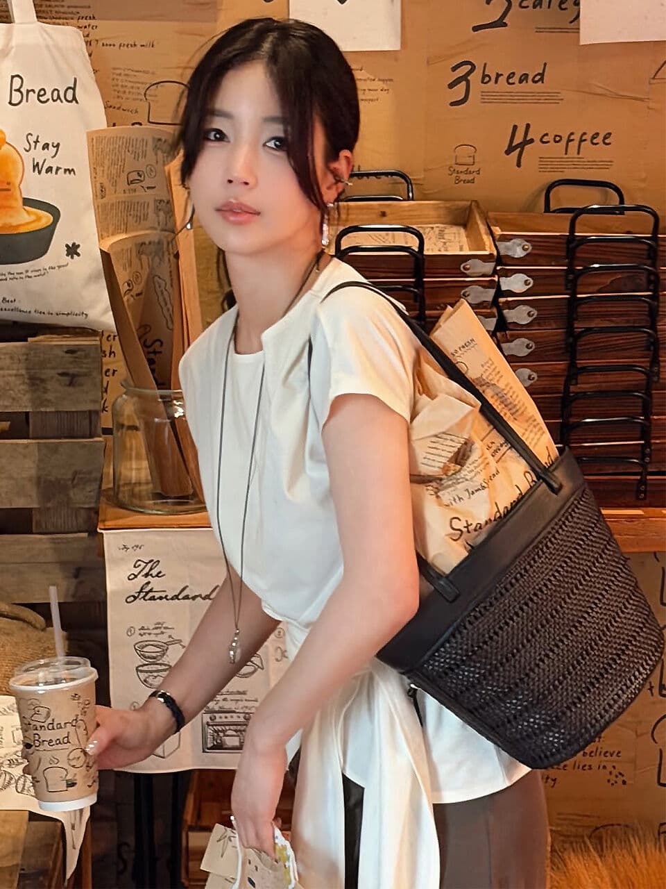 레아 숄더백 LW6SB7400