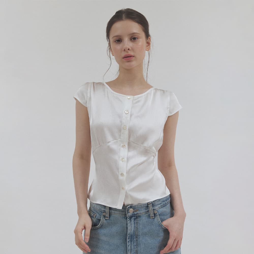 Soft Gleam Blouse 화이트