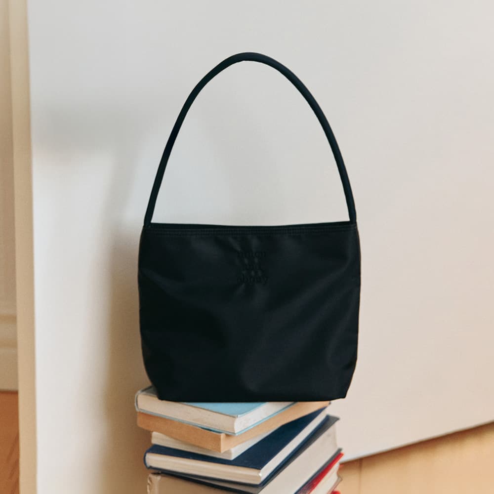 Nearest Bag