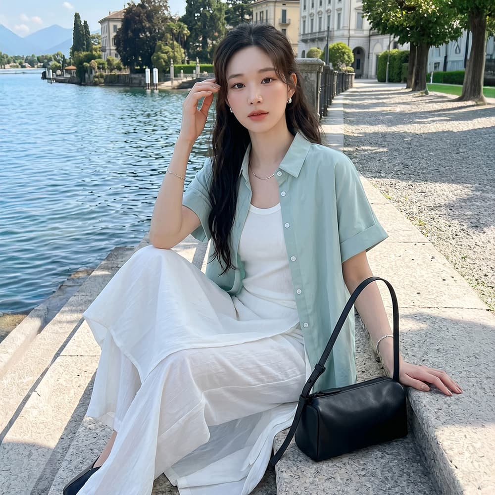 칼라넥 롤업 반팔 셔츠