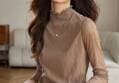 시스루 반폴라 이너 티셔츠 브라운 FREE