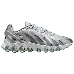 Nike Women's Air Max Dn8