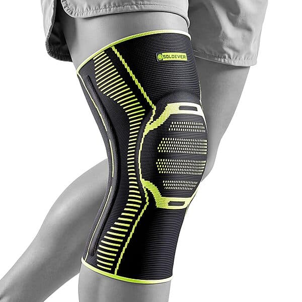 SOLOEVER Knee Brace with Patella Gel Pad (Black)