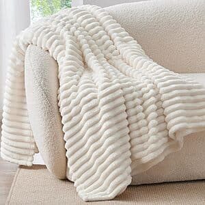 BEDELITE Fleece Throw