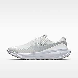Nike Revolution 8