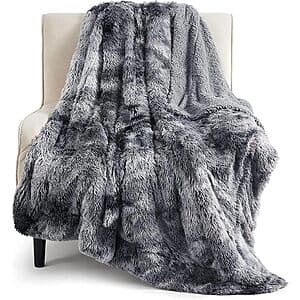 Bedsure Faux Fur Throw